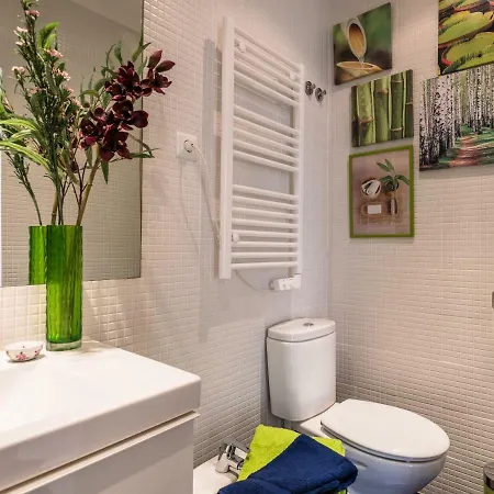 卡萨布兰卡公寓 *